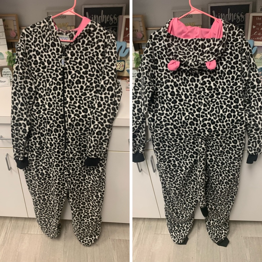 Cheetah Costume size Small